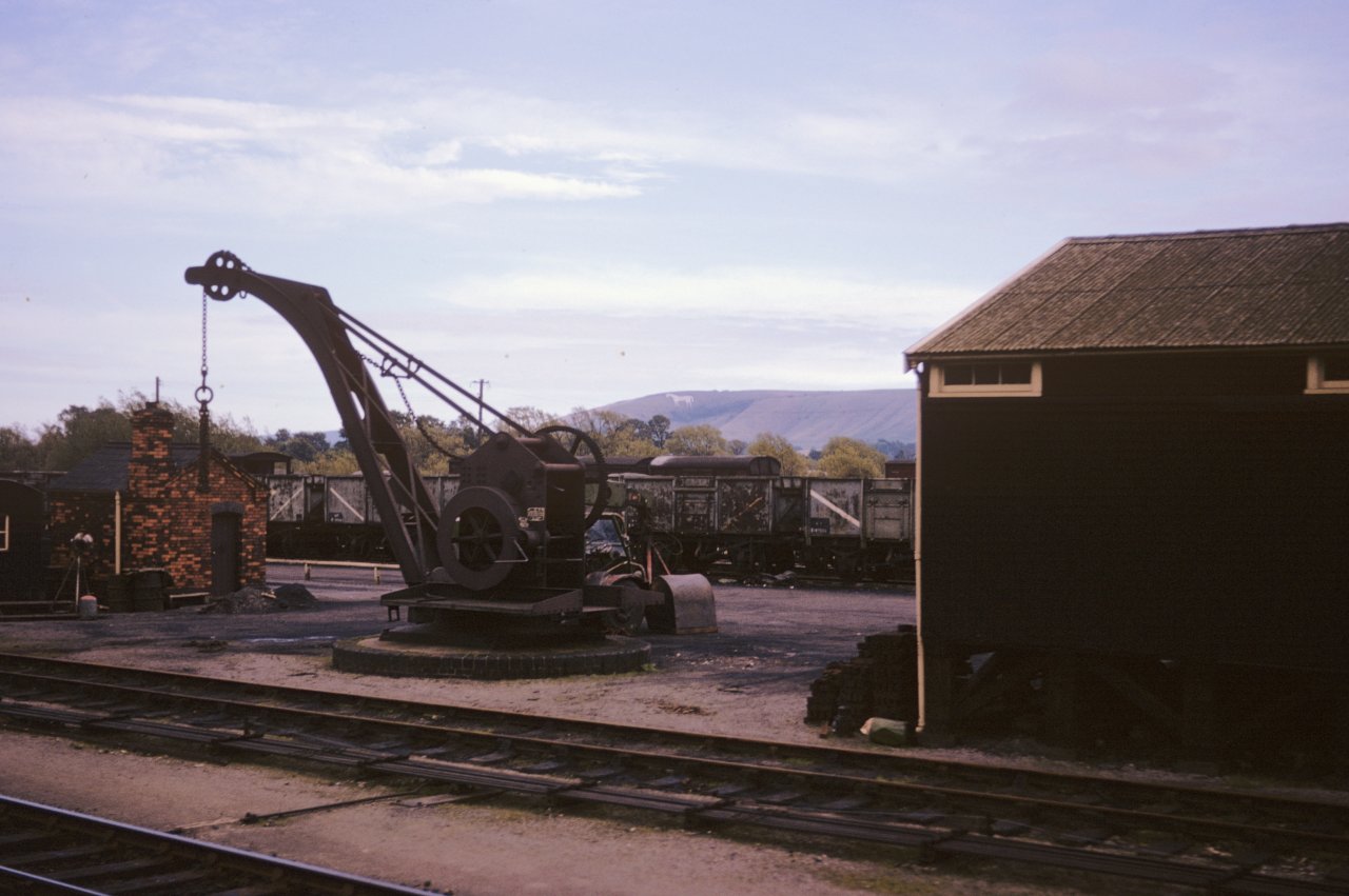 219 White Horse in chalk hill Westbury Fall 1963-s